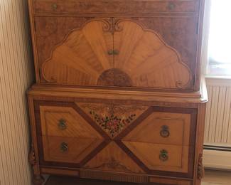 Art Deco Tall Chest Of Drawers / Armorer