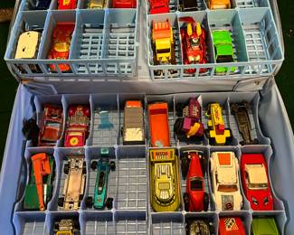 Vintage toy car die cast car carrier case with cars