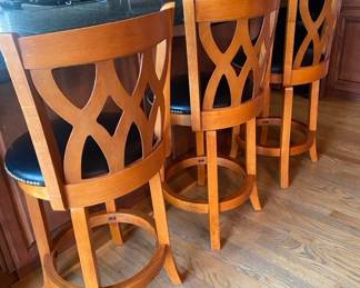 Set of 3 barstools