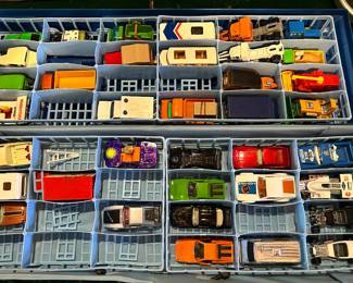 Vintage toy car die cast car carrier case with cars