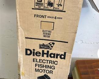 Vintage electric fishing motor, appears new, unused