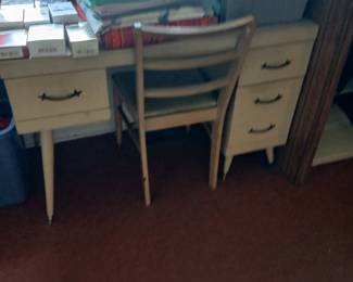 Sewing Table