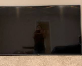 LG 55"