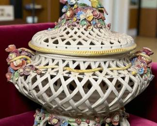 Capodimonte Porcelain Latice Lidded Centerpiece