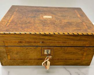 1860 English Burled Walnut Sewing Box