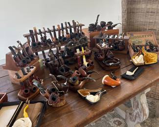 What as collection of pipes!!! Ben Wade, Coa Meerschaum, CA Canal Burnette, Preben Holm Crown freehand pipes, Jobey Dansk freehand , Soren Hand Carved, Son Skovbo Nording freehand pipe and more!!