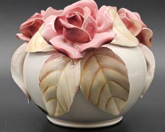 1993 Seymour Mann Porcelain Jolie Fleurs Box