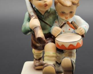 Vtg. Hummel Volunteers Figurine for Desert Storm