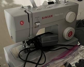 Singer Sewing Machine