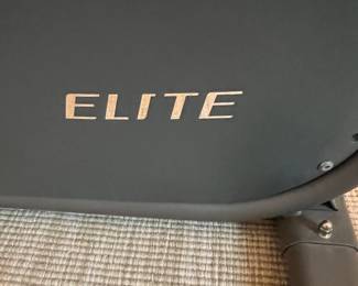Elite