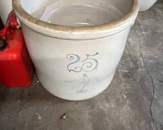 25 Monster Stonewear Pot