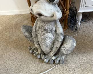 . . . great yard art frog