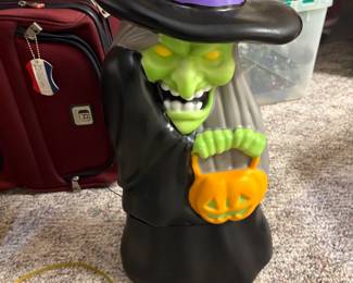 . . . witch blow mold