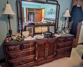 Complete bedroom suite 