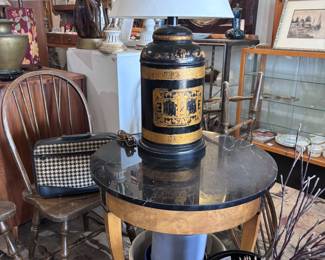 Tea tin lamp, marble top table, chairs,  