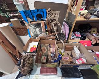 Bric a brac 