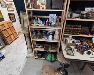 Crank phones, ceramic decor, & HiFi