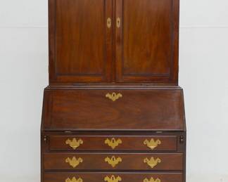 A Kittinger Historic Newport HN-14 Mahogany Secretary Desk