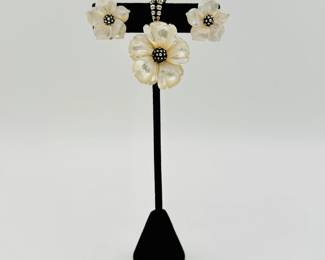 Stephen Dweck sterling silver and carved mother of pearl floral pendant and matching earrings