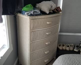 5-drawer tall dresser
