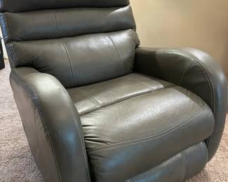 Jackson Catnapper Electric Recliner
