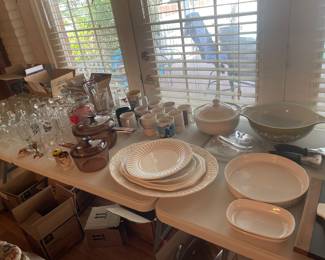 Dishware
