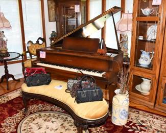0046Piano Room