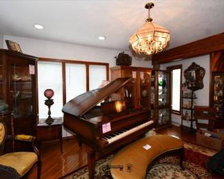 0028Piano Room