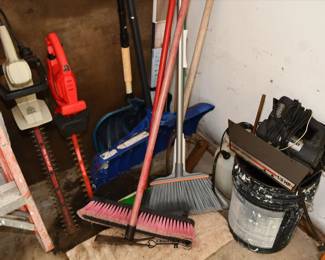0834Garage