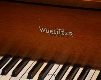 0047Piano Room