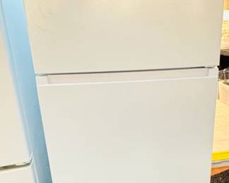 Midea Refrigerator - Like New - 1 year old