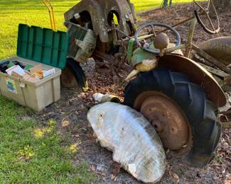 Old John Deere tractor to be restored.