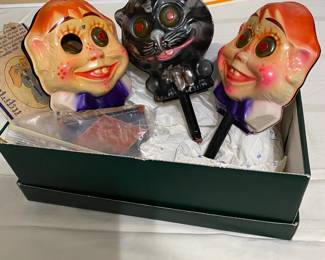 OH MY!  Antique Ronson Metal toys. 