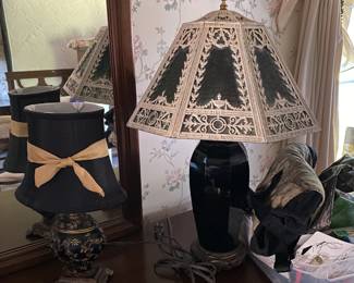 More beautiful antique lamps.