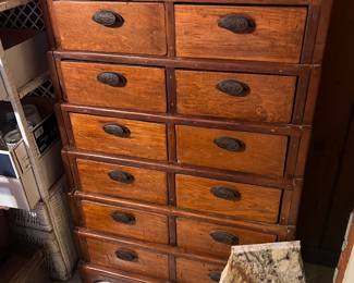 Solid wood dresser in great shape! Grab it quick! 