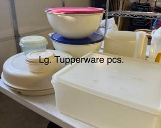 mini large pieces of Tupperware