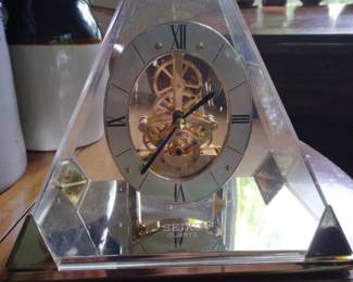 Plastic pyramid seiko shelf clock.