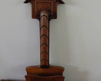 Small wall hanging decor, has little insert shelf.