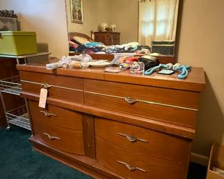 MCM Retro Dresser Wmirror