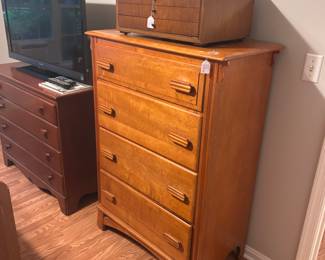 Vintage dressers, Jewelry box