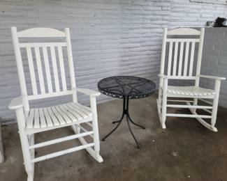 Outdoor rockers