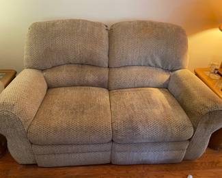 PAIR OF LOVE SOFAS