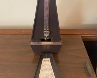 SETH THOMAS METRONOME