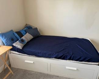 Twin Trundle bed