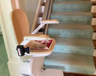 Acorn stairlift 16’, bring tools to remove yourself (1/2 hex or wrench), $1800