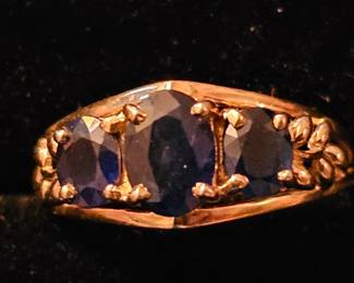 14K Gold and Sapphires ring
