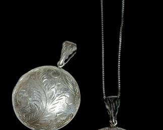Two Vintage Sterling Silver Lockets 18.89g