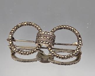 These items are from the estate of Iris Apfel.