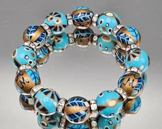 These items are from the estate of Iris Apfel.