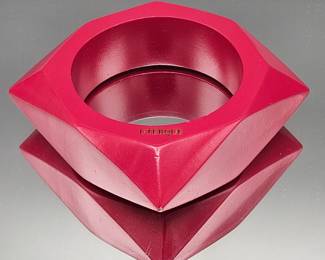 These items are from the estate of Iris Apfel.
